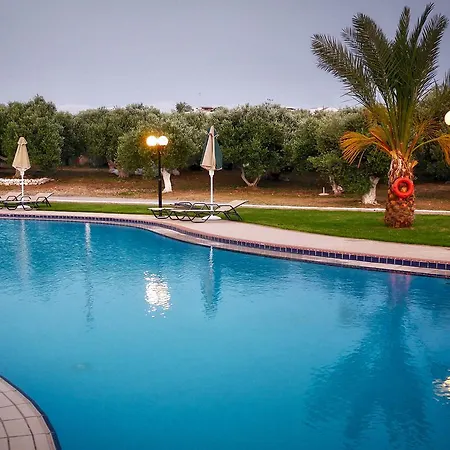 阿雷廷公寓酒店 3* 干尼亞