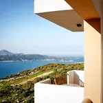 Areti Aparthotel 3*