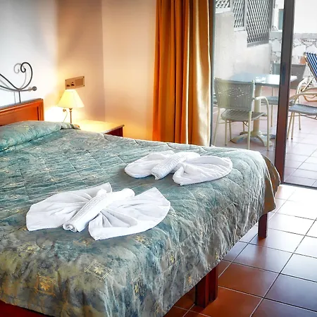 Apart Otel Areti Hanya