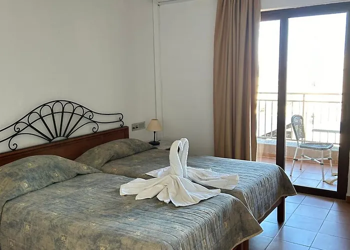 Apart-hotel Areti 3*