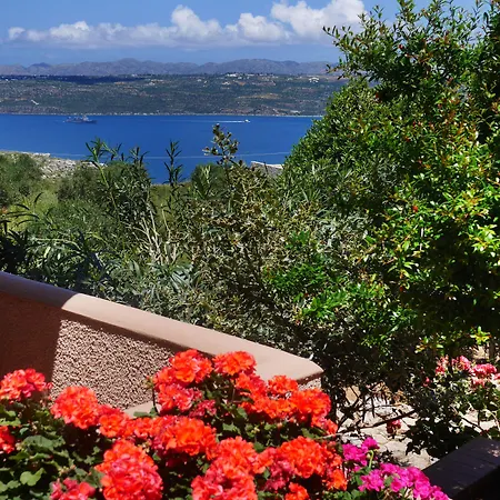 Areti Lägenhetshotell