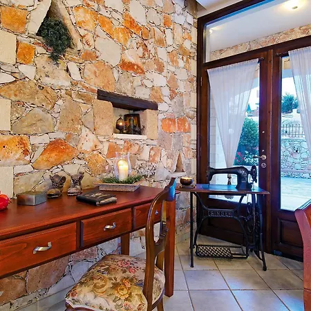 Areti Aparthotel Chania (Crete)